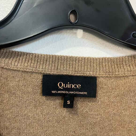 Quince 100% Mongolian Cashmere V Neck Sweater Quiet Luxury Womens Small - Picture 4 of 6